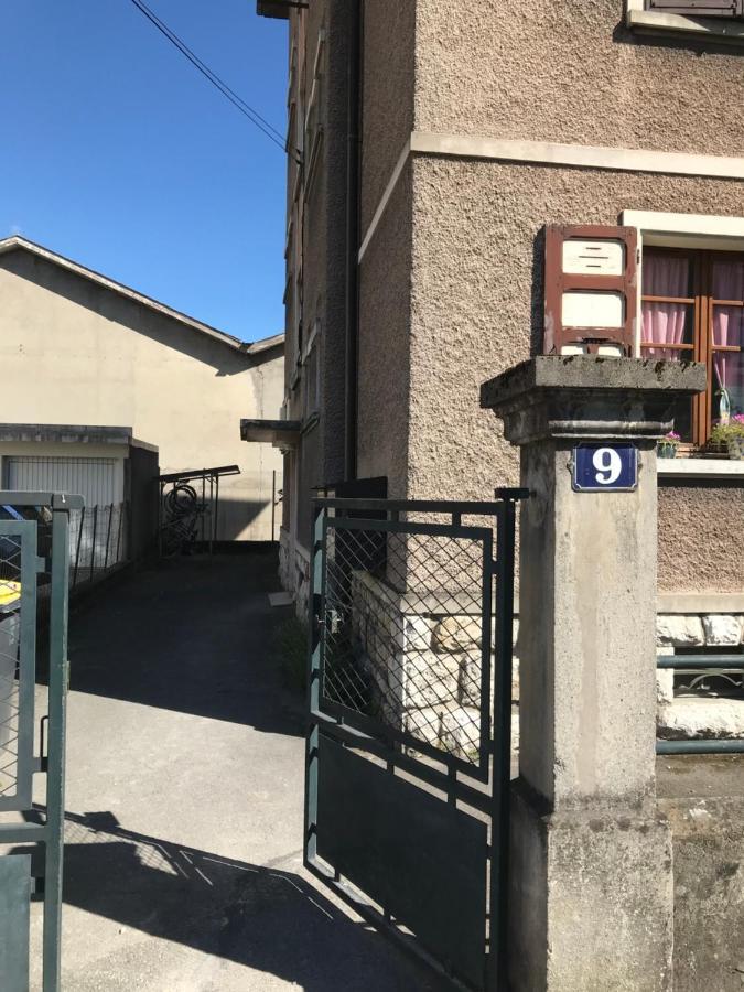 Апартаменты Un Petit Bout De Reve, Balcon, Parking & Proche Centre Анси Экстерьер фото